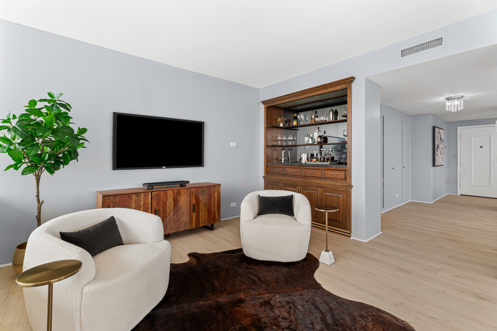 1000 N Lake Shore Plaza Unit: 49A