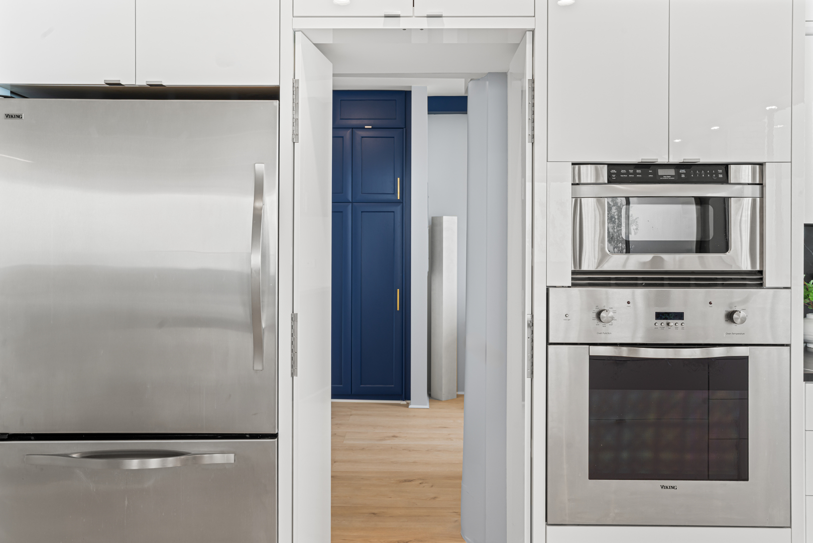 1000 N Lake Shore Plaza Unit: 49A