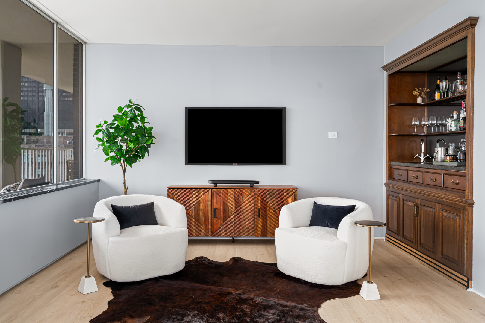 1000 N Lake Shore Plaza Unit: 49A