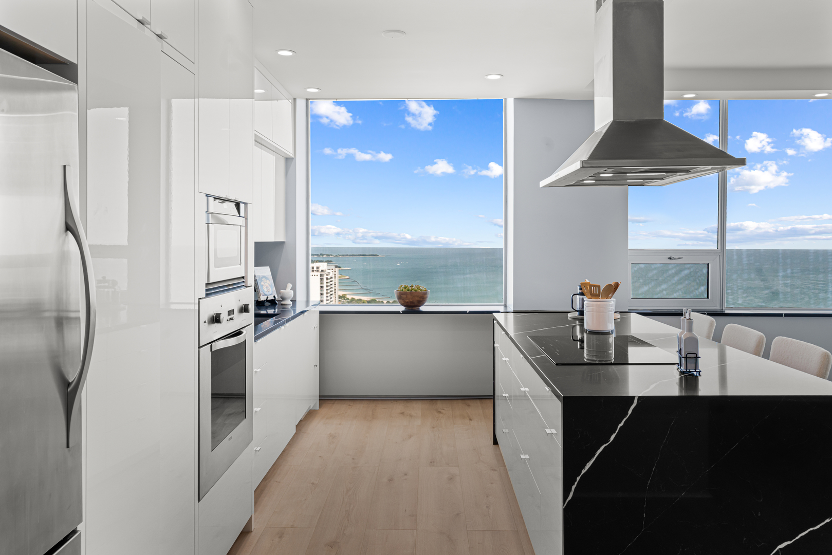 1000 N Lake Shore Plaza Unit: 49A