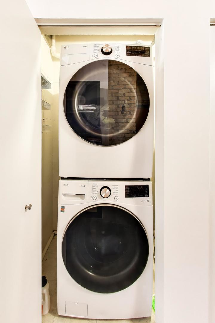 5001 N Wolcott Avenue Unit: 101