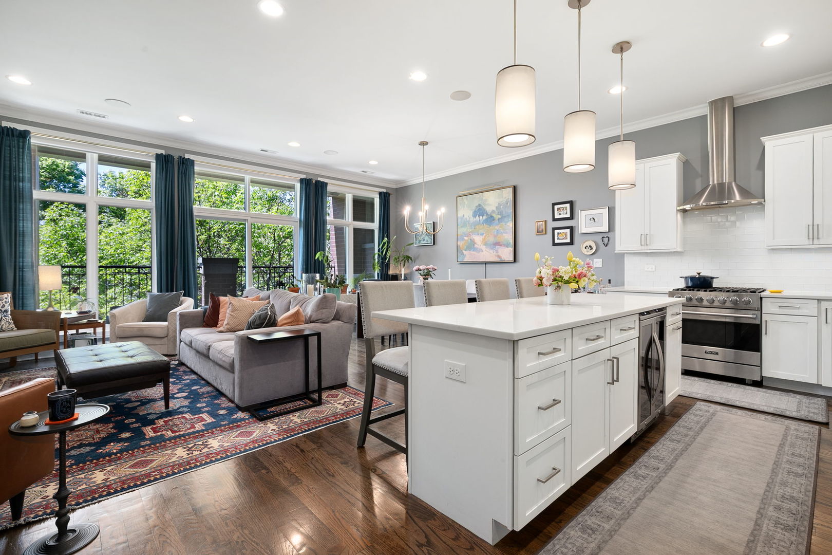 4839 N Damen Avenue Unit: 3N