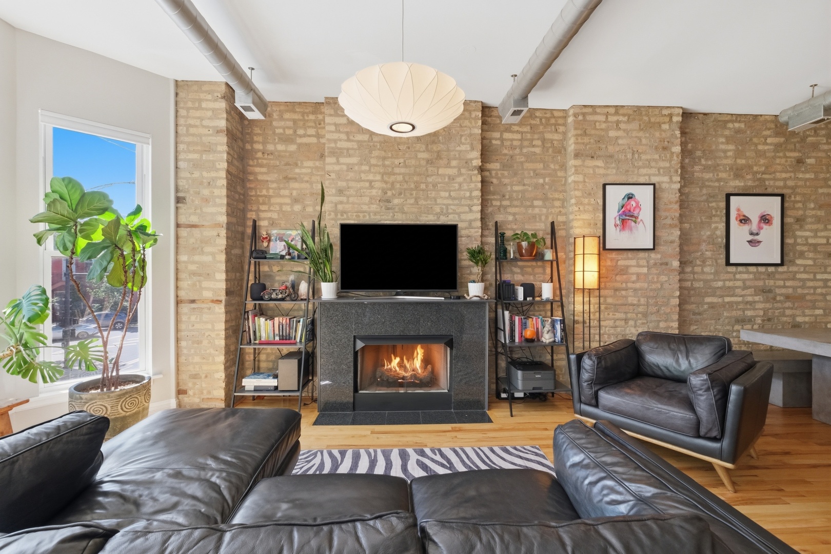 1245 W George Street Unit: 201
