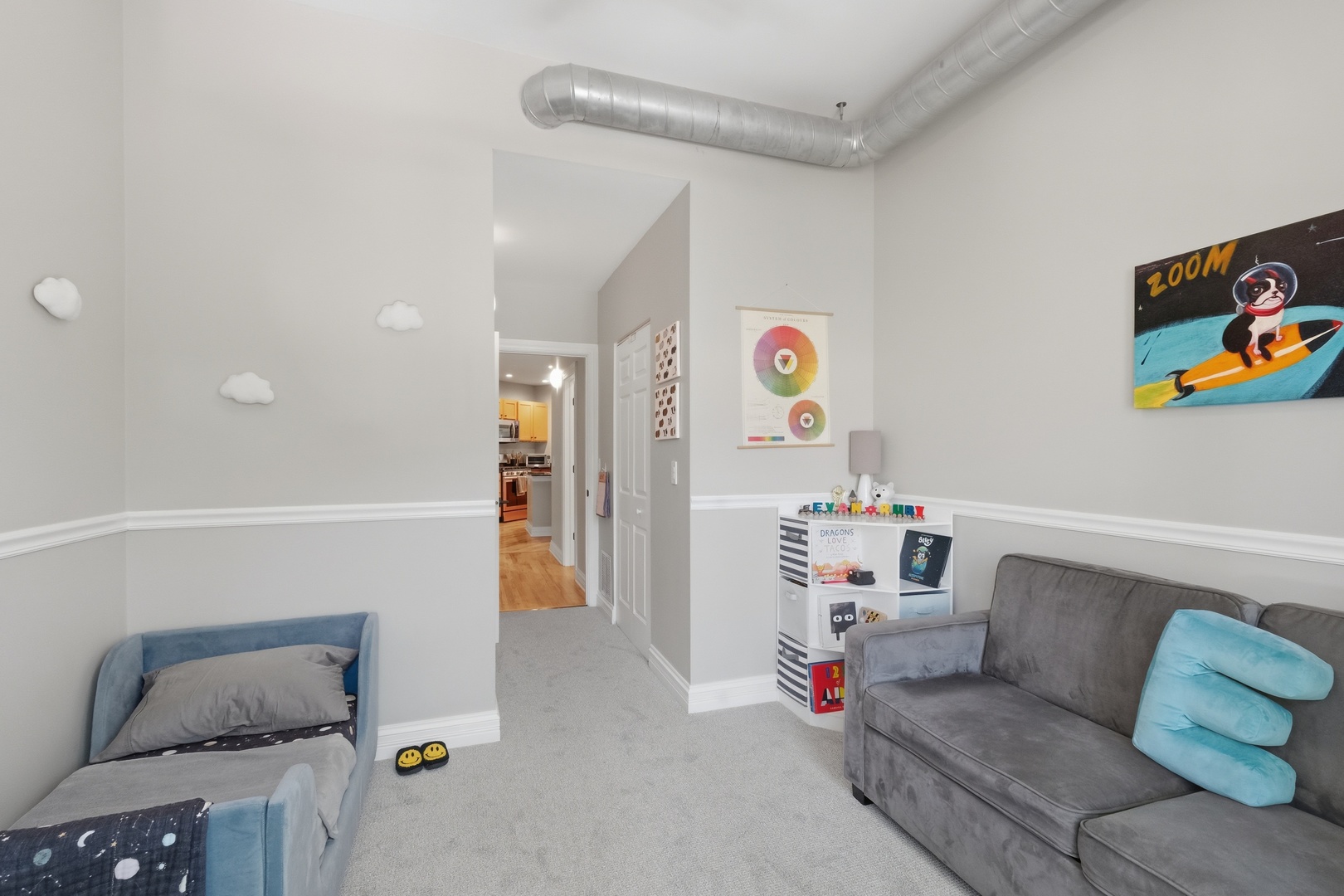 1245 W George Street Unit: 201