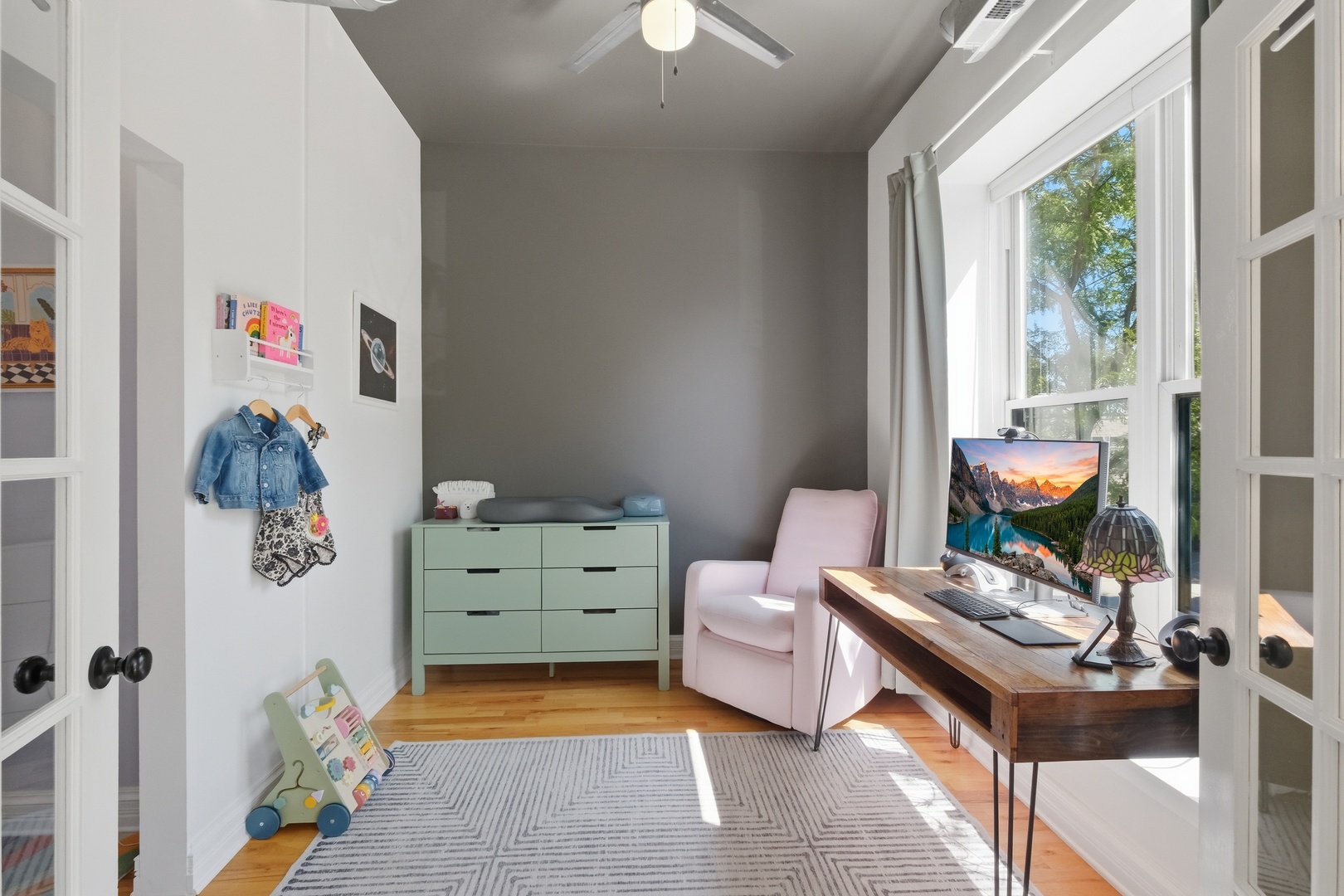 1245 W George Street Unit: 201