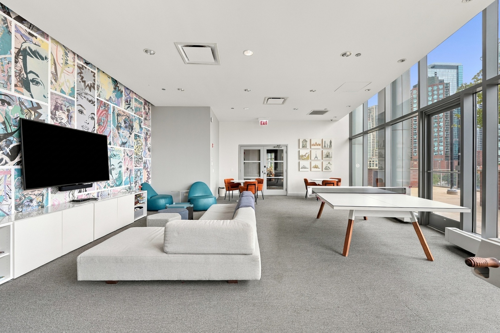 450 E Waterside Drive Unit: 3309