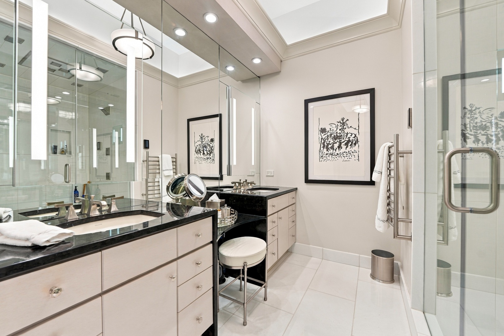 450 E Waterside Drive Unit: 3309