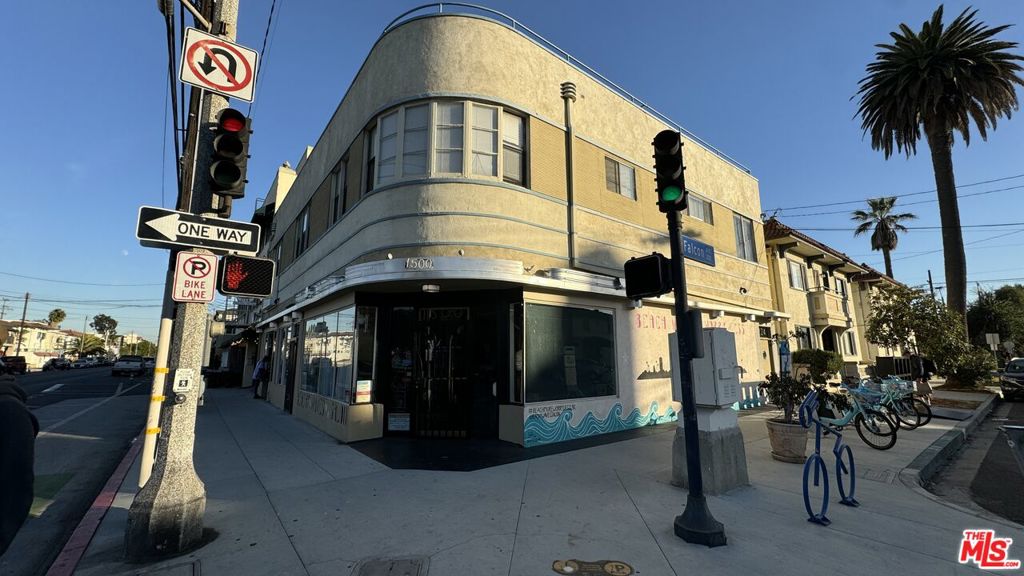 224 Falcon Avenue Unit B