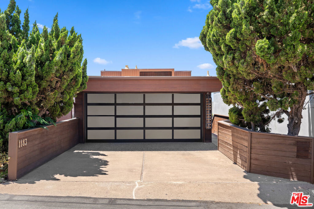 1183 La Mirada Street