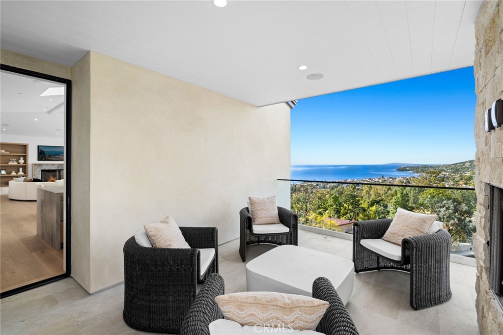 705 Gainsborough Place