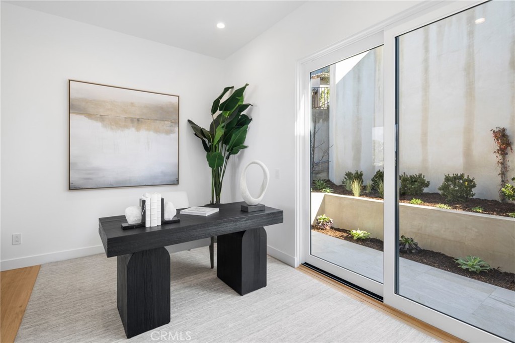 705 Gainsborough Place