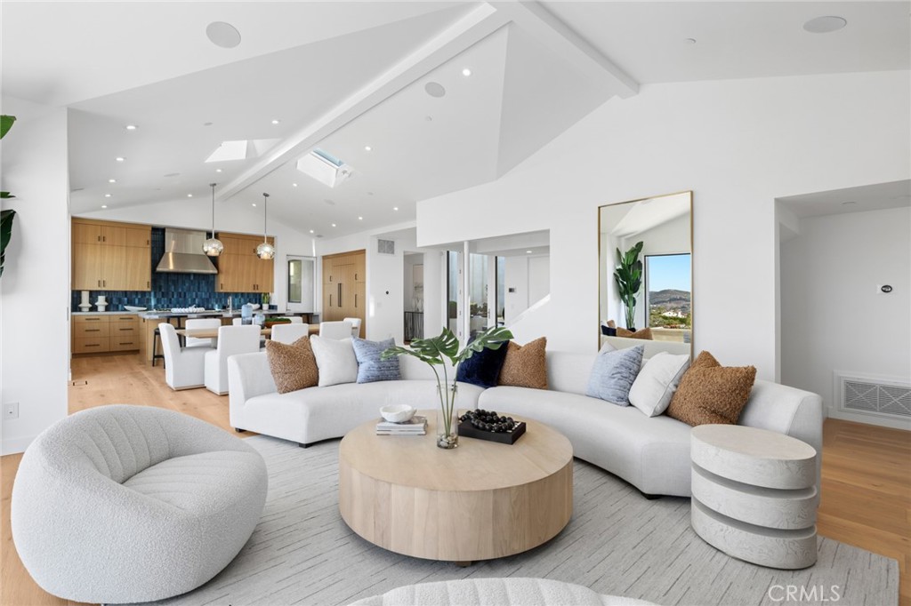 705 Gainsborough Place