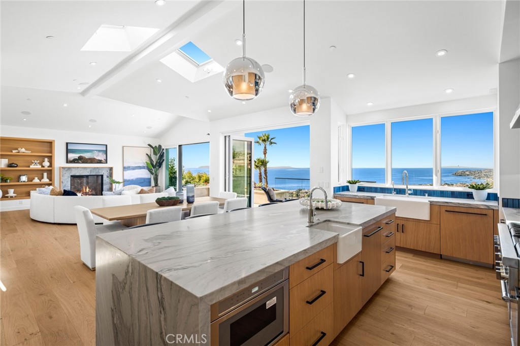 705 Gainsborough Place