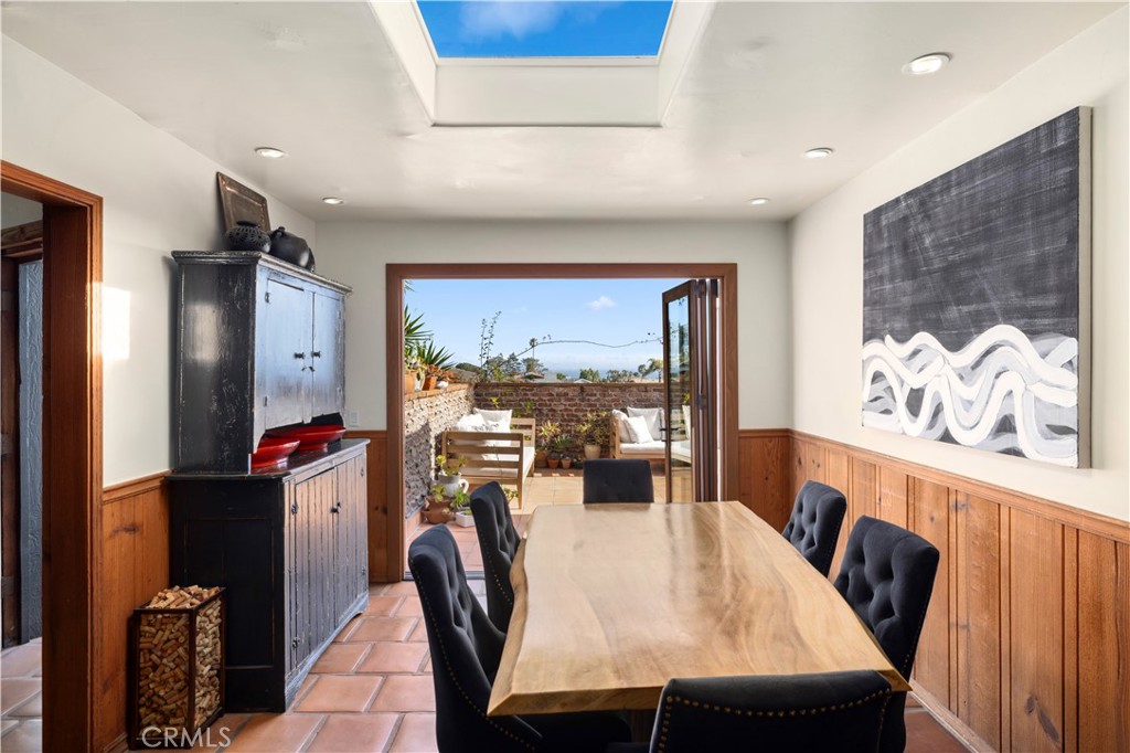 54 South La Senda Drive