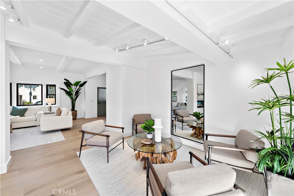 495 El Camino Del Mar