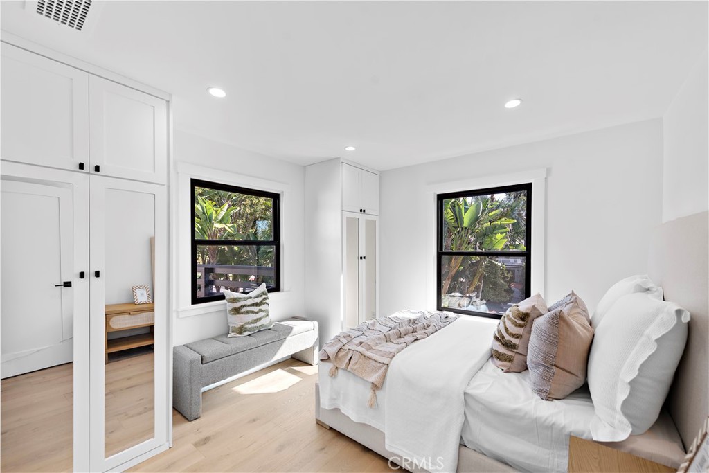 495 El Camino Del Mar