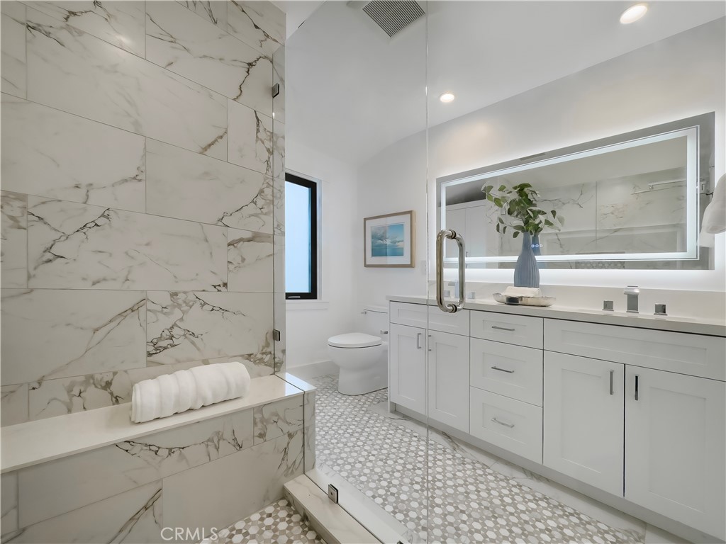 495 El Camino Del Mar