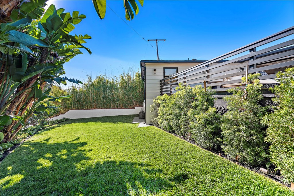 495 El Camino Del Mar