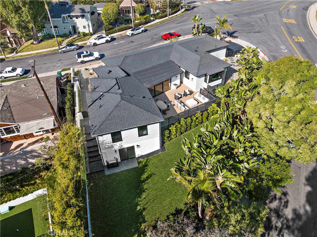 495 El Camino Del Mar