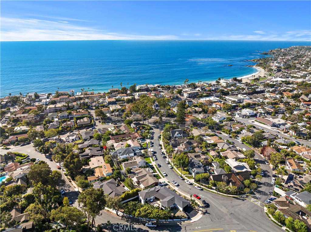 495 El Camino Del Mar