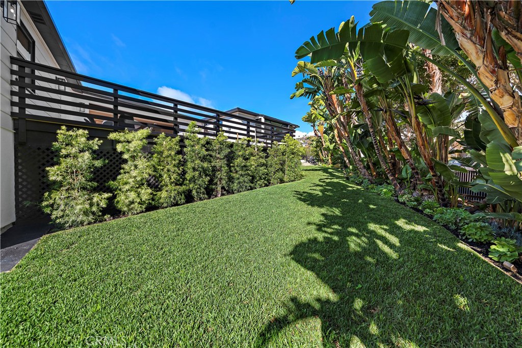 495 El Camino Del Mar