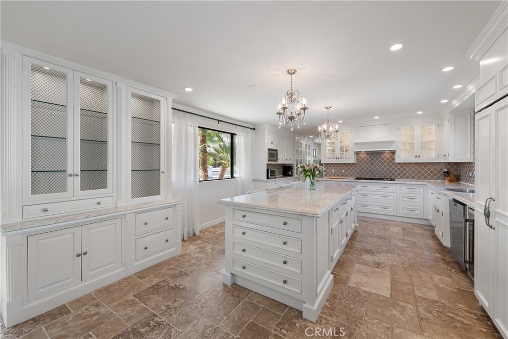 72408 Desert Drive