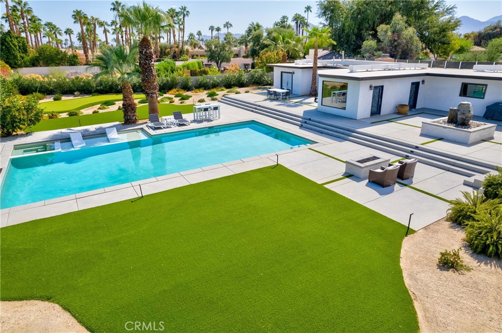 72408 Desert Drive