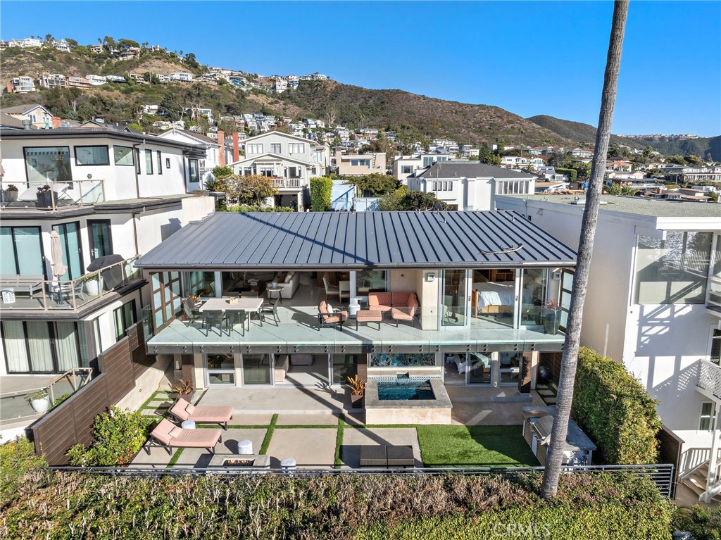 124 Sunset Terrace