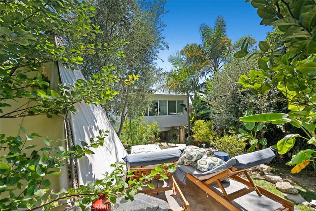 816 Manzanita Drive