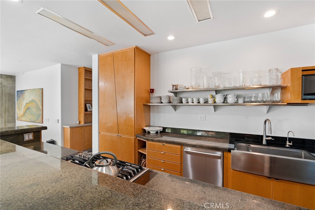 816 Manzanita Drive