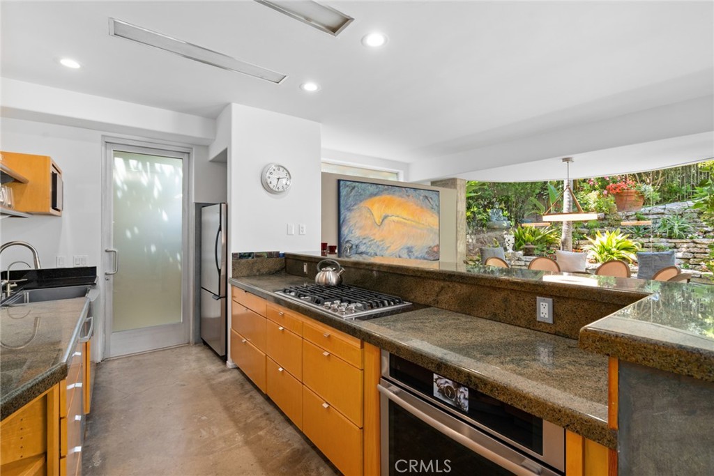 816 Manzanita Drive