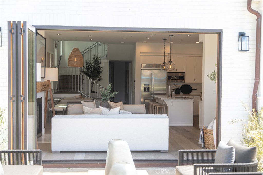 424 Marguerite Avenue