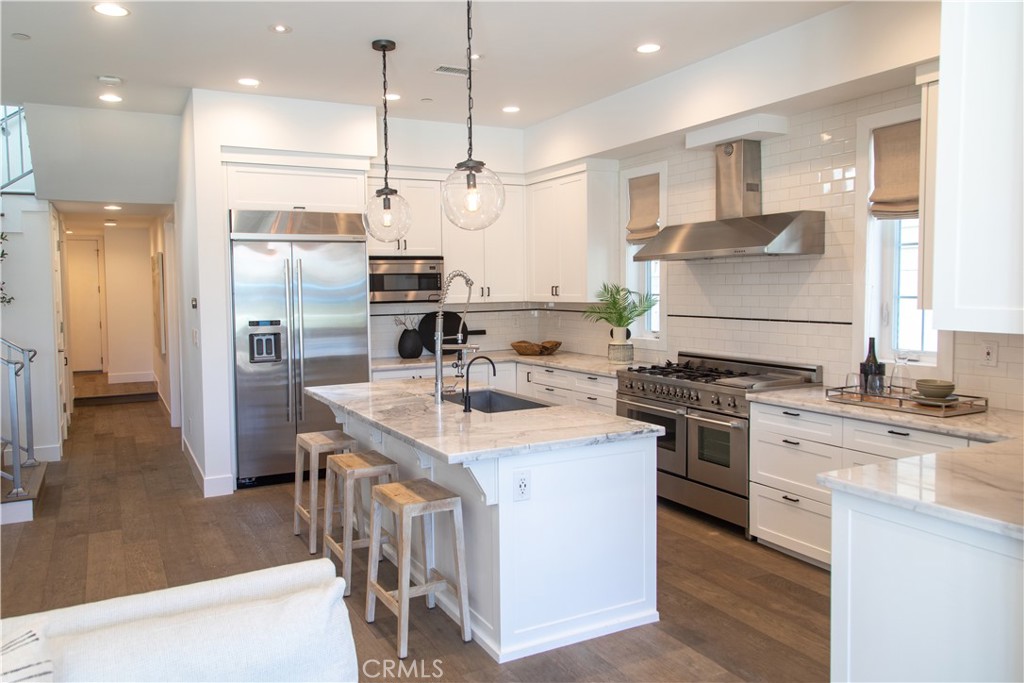 424 Marguerite Avenue