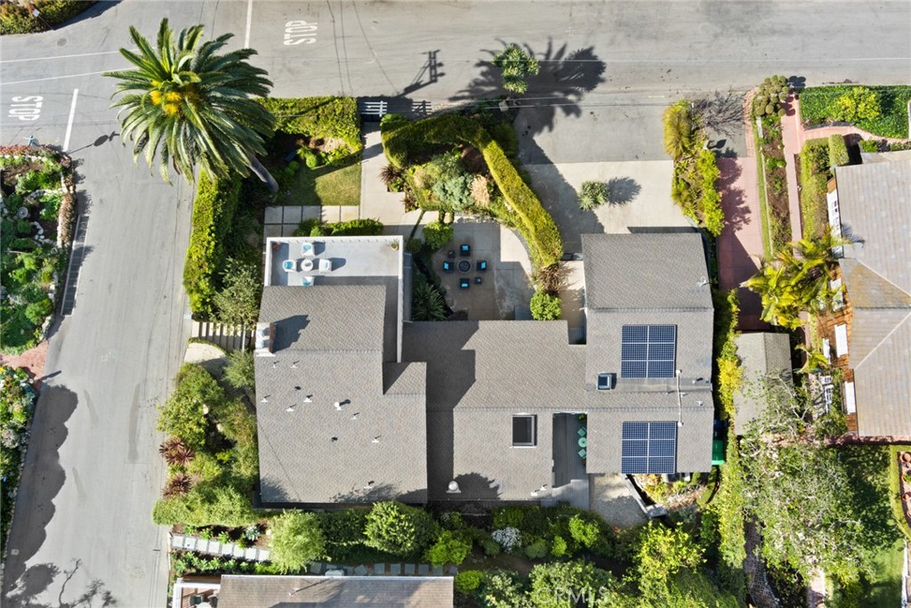 1900 Catalina Street