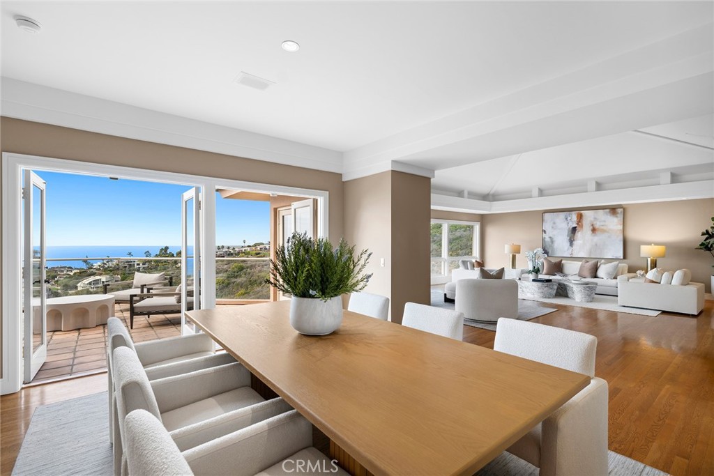 755 Pelican Drive