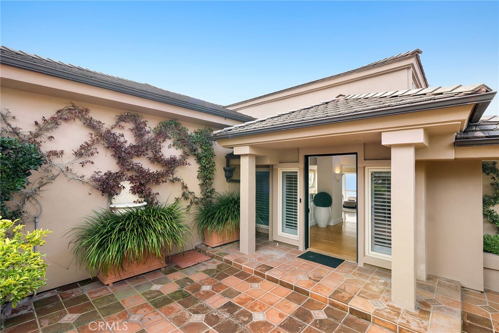 755 Pelican Drive
