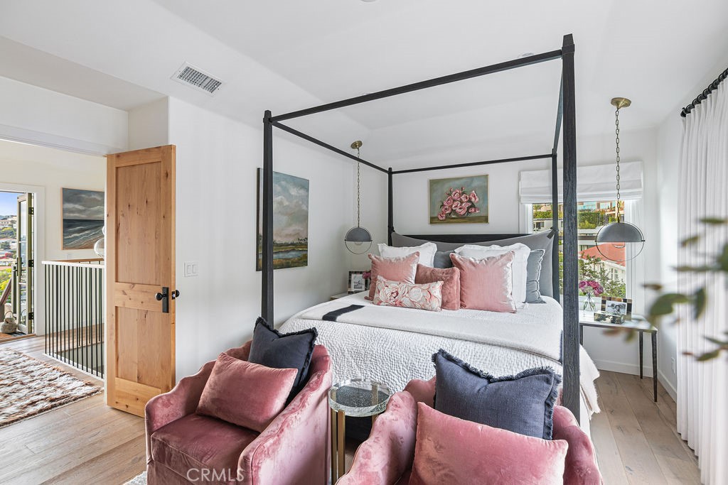 680 Temple Hills Drive