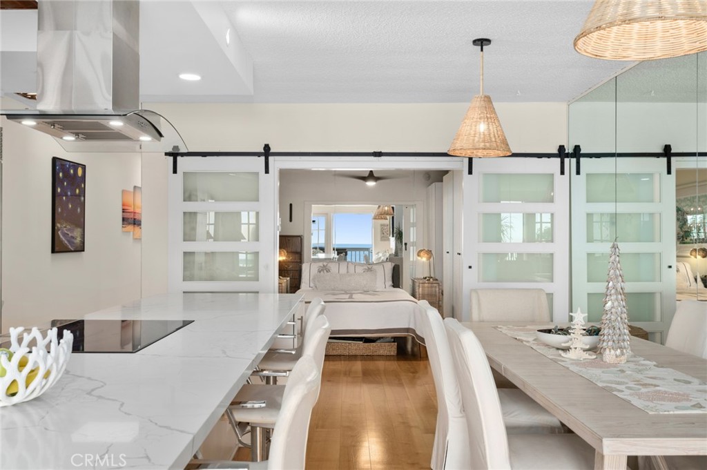 716 Cliff Drive