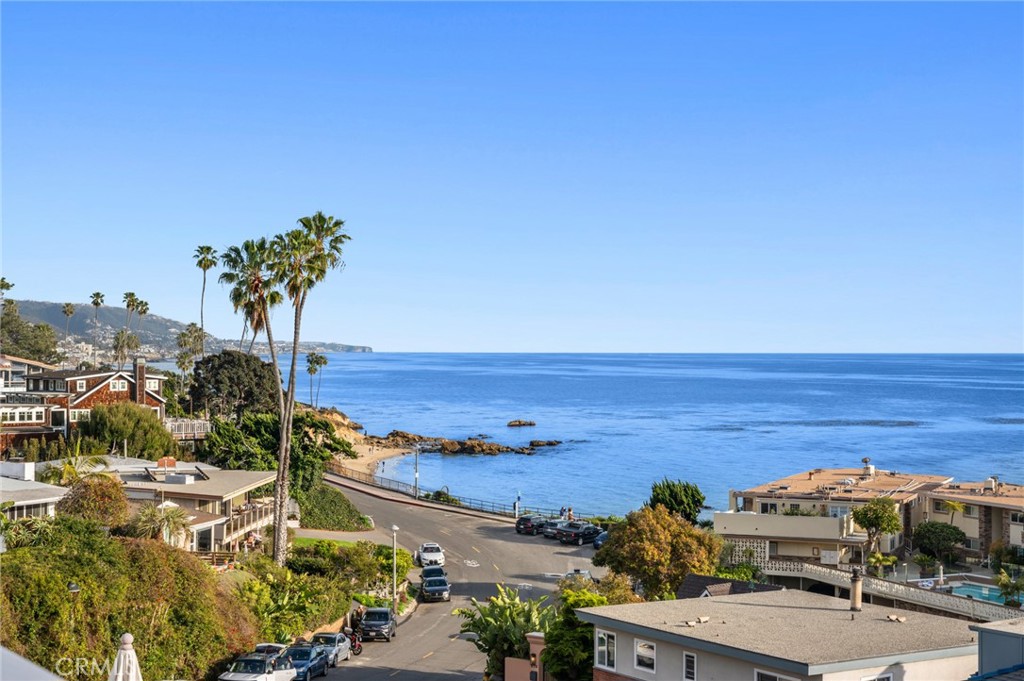 716 Cliff Drive
