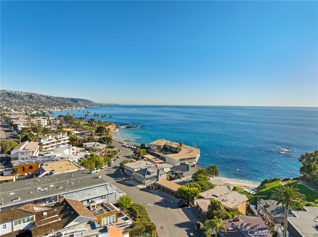 716 Cliff Drive