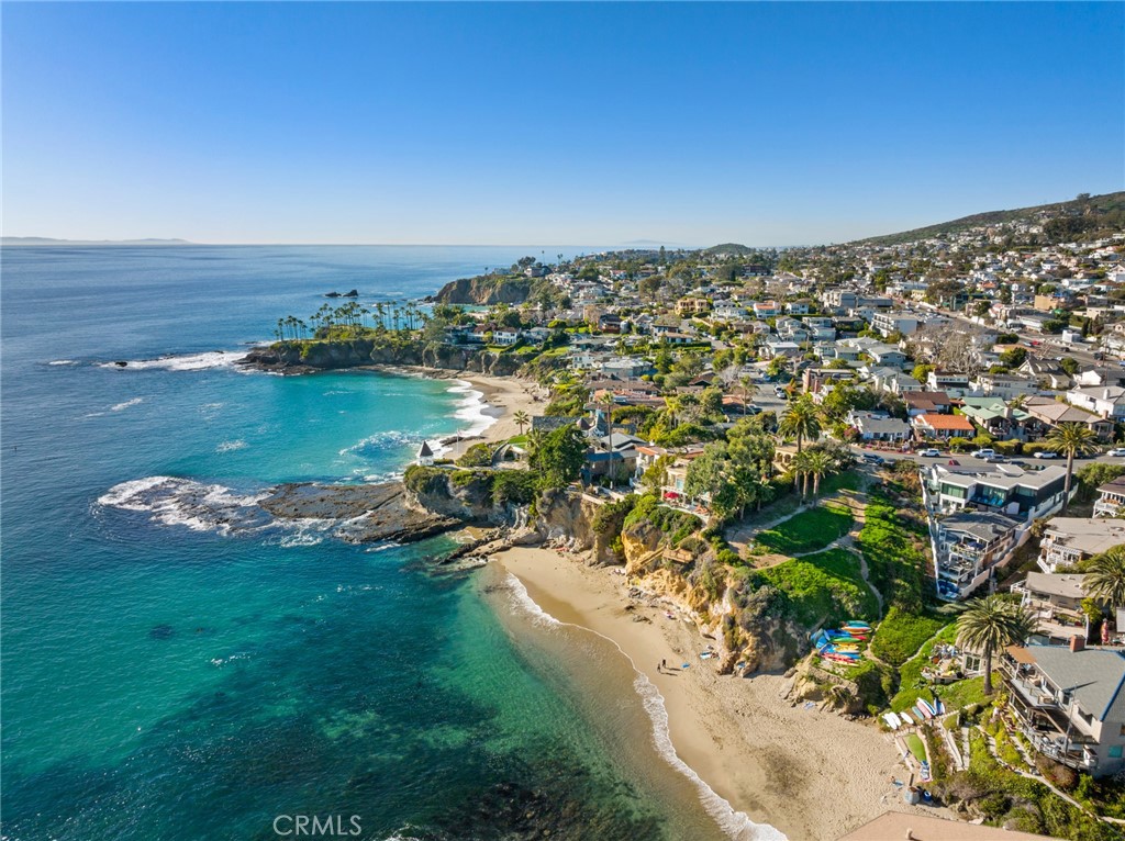 716 Cliff Drive
