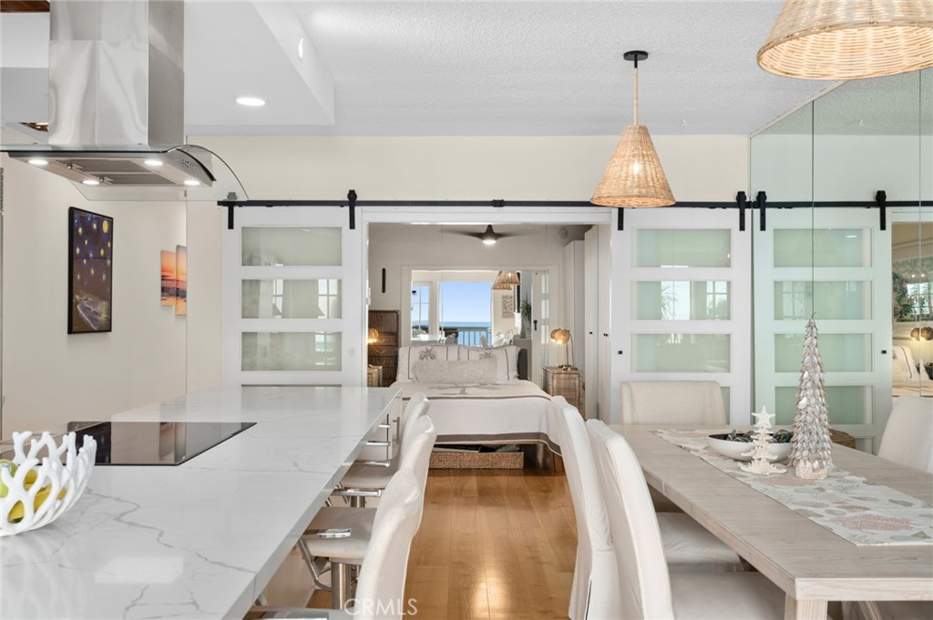 716 Cliff Drive