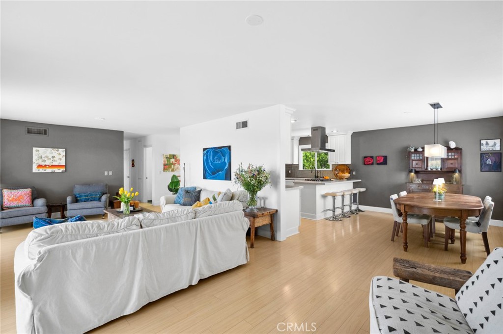 2909 Alta Laguna