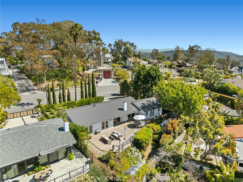 2909 Alta Laguna