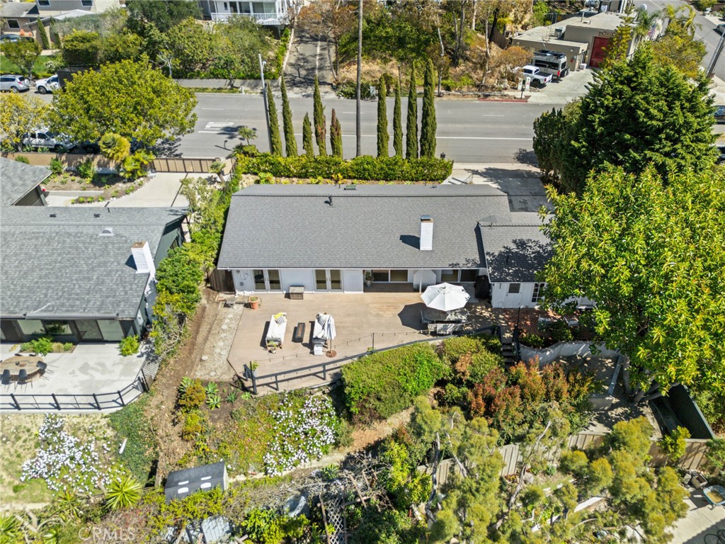 2909 Alta Laguna
