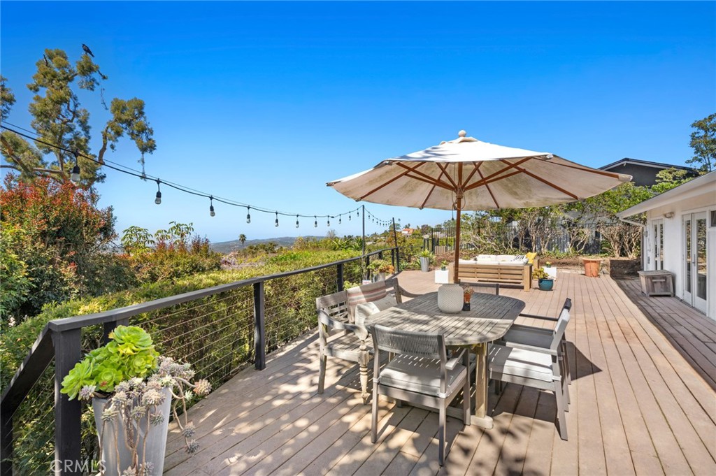 2909 Alta Laguna