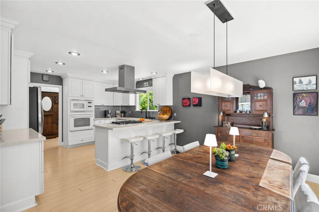 2909 Alta Laguna