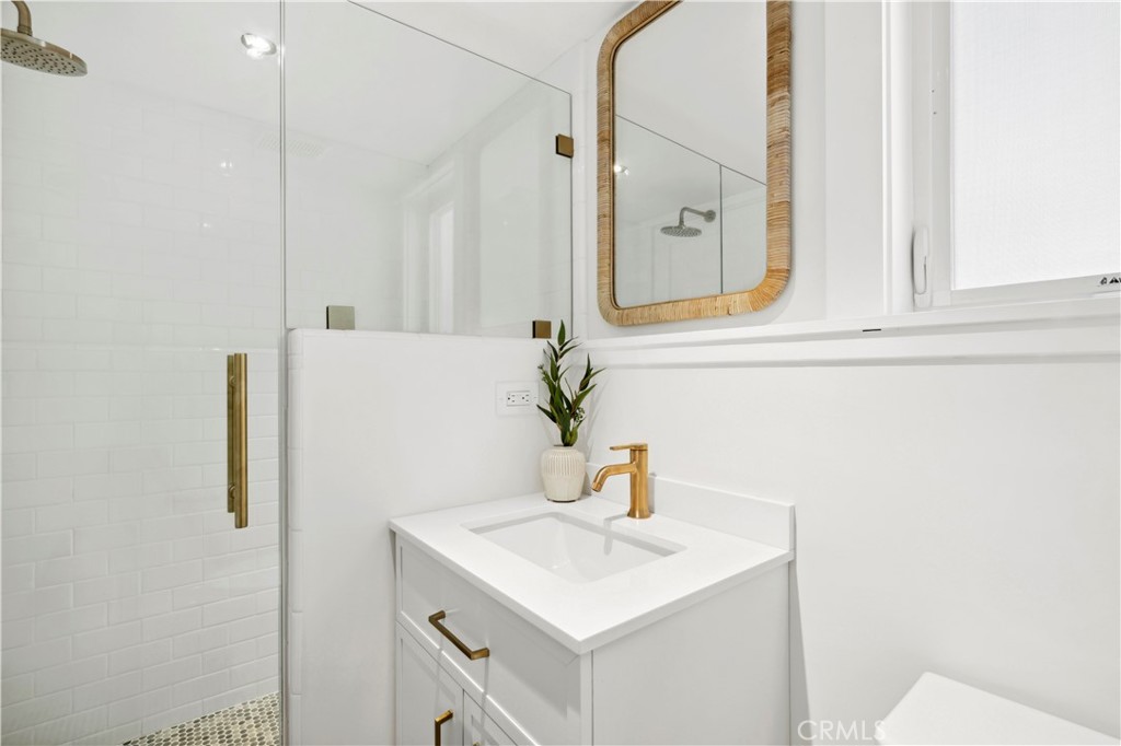 31721 Fairview Road Lower Left