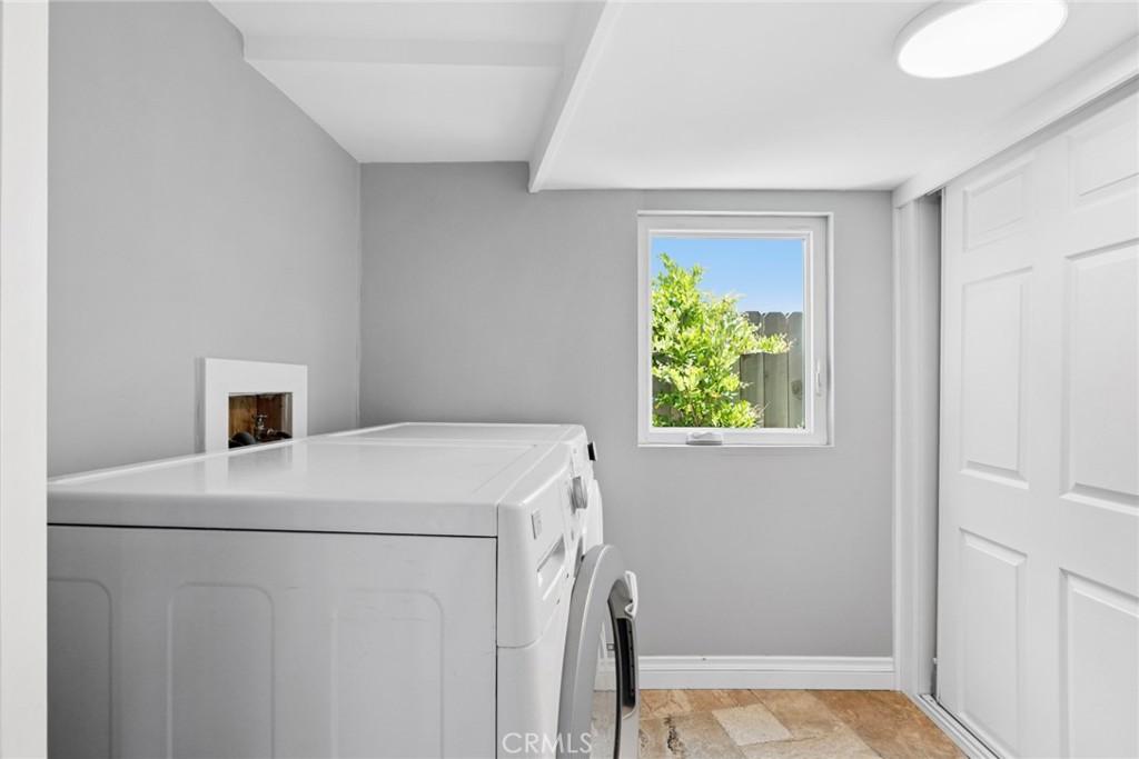 1310 Bluebird Canyon