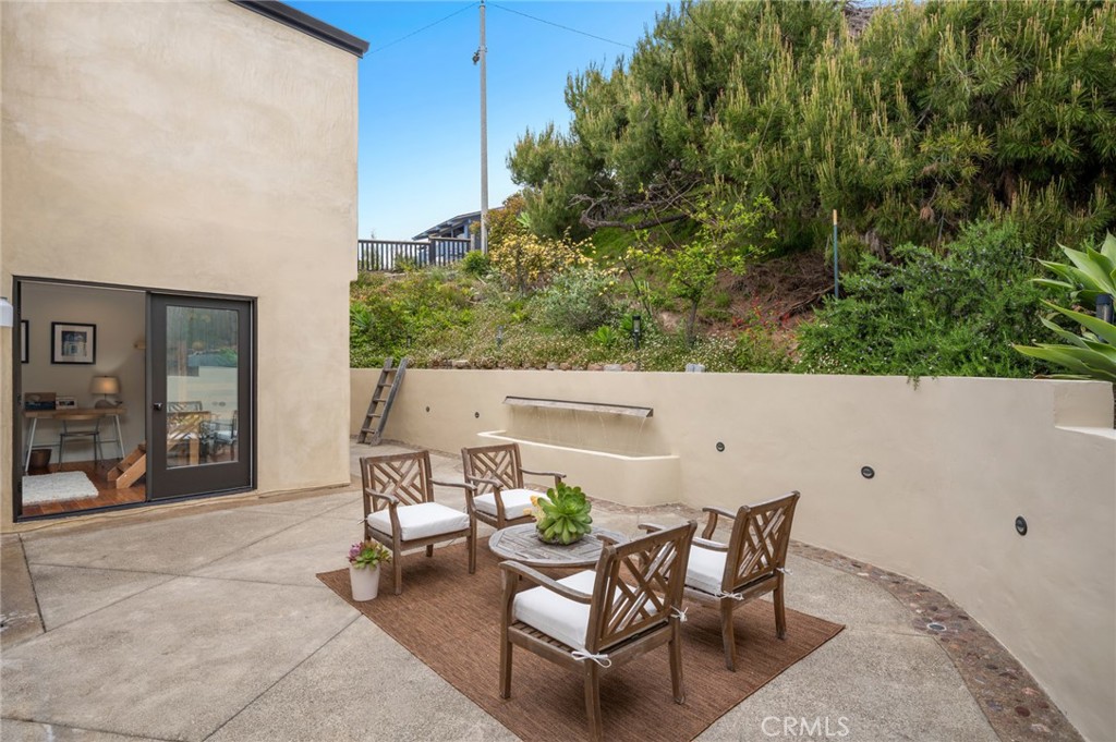2888 Bernard Court